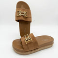 Sandalias con Plataforma y Hebilla Dorada